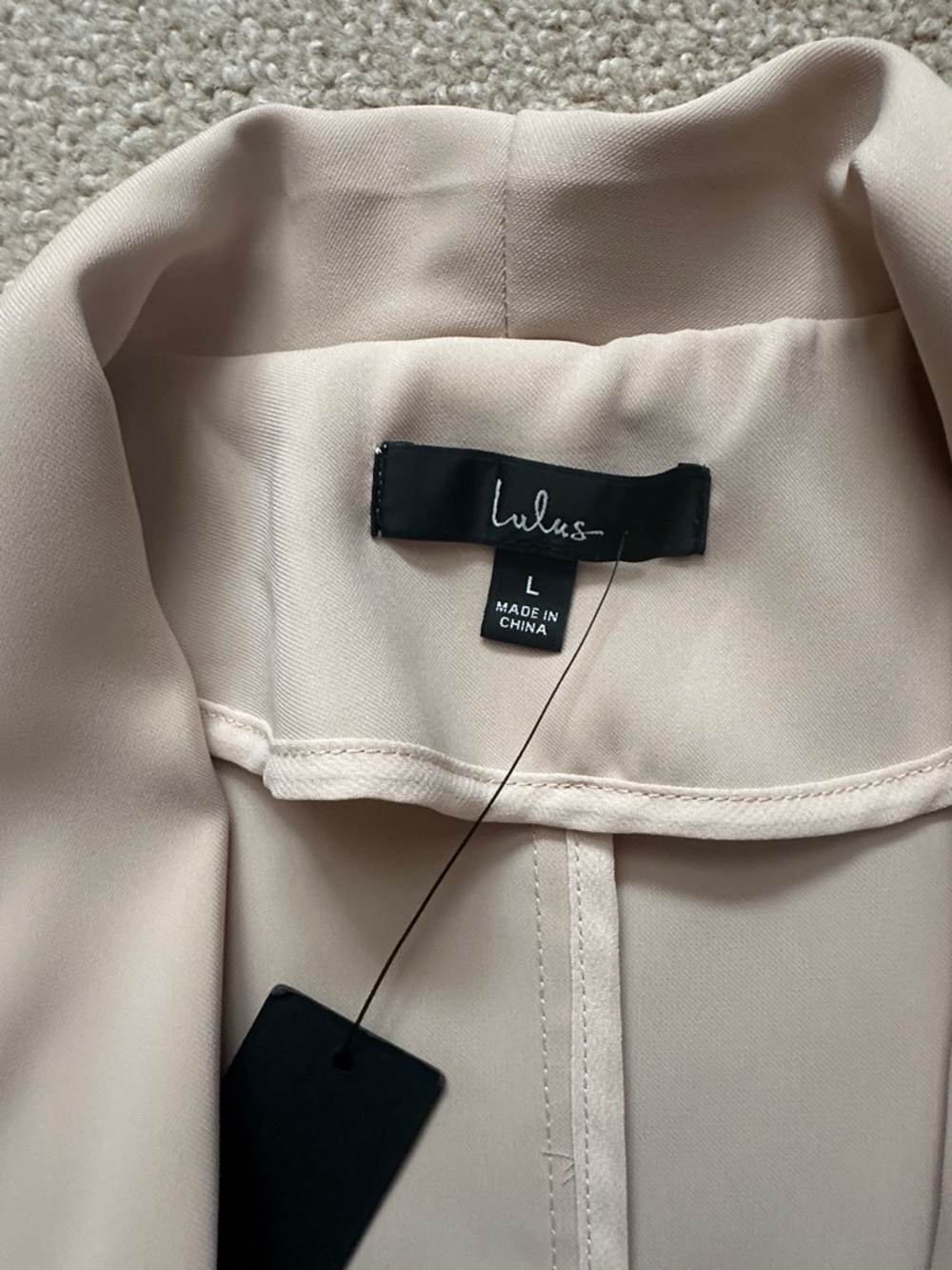 NWT Lulu’s Light weight Blazer Size L - Picture 3 of 4